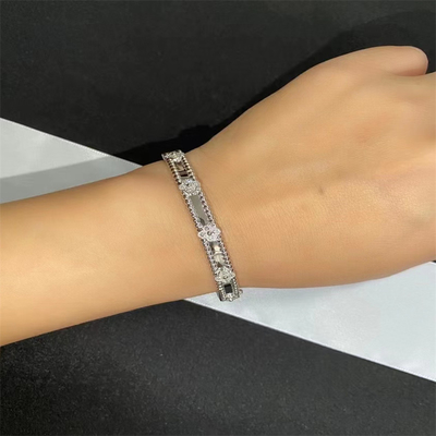 Custom HK Setting Jewelry VCA bracelet 18k White Gold Diamond Bracelet