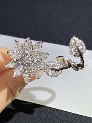 Customized Luxury Diamond Ring 18K Gold Unisex For Engagement