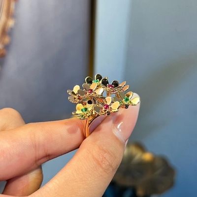 HK Setting 18K Gold Diamond Ring with Colored Gemstone VCA Jewelry