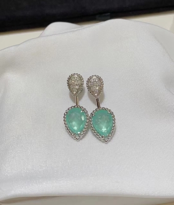 Push back 18K Gold Diamond Earrings 2 Stones Good Cut Grade Stud