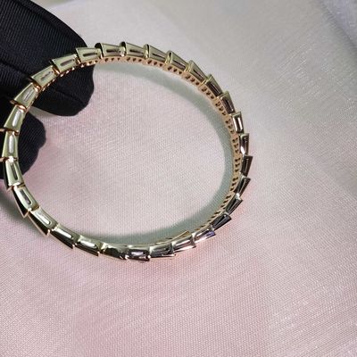 Round Diamond Cut and Vvs Clarity High Jewelry for Medium Size Diamond Collectors