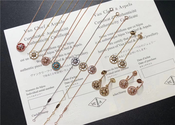 Octagonal Compass 18K Gold Diamond Jewelry For Young Ladies / Girls