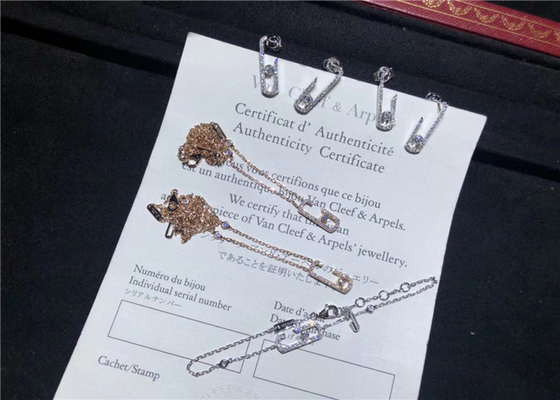 Sophisticated 18K Gold  Jewelry For Young Women Customization Available