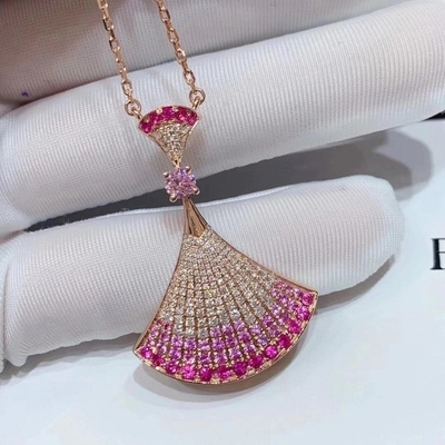 Diamonds Talks To The Z Era 18 Gold  Jewelry Necklace