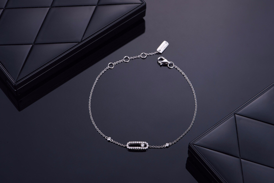 No Gemstone Saddle VVS Diamonds 18k Gold Bracelet