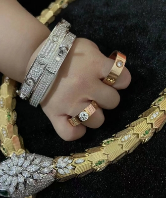 Mirror  Custom 18K Gold Jewelry Serpenti 18kt Gold Diamond Necklace