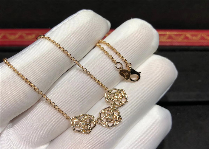 Rose Design 18K Gold Diamond Necklace For Wedding Anniversary Party