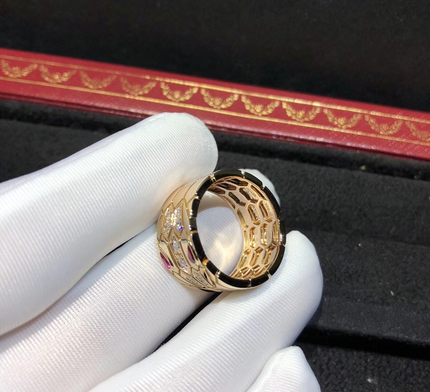 Glamorous 18K Gold Ruby And Diamond Ring luxury jewelry brands Serpenti Ring
