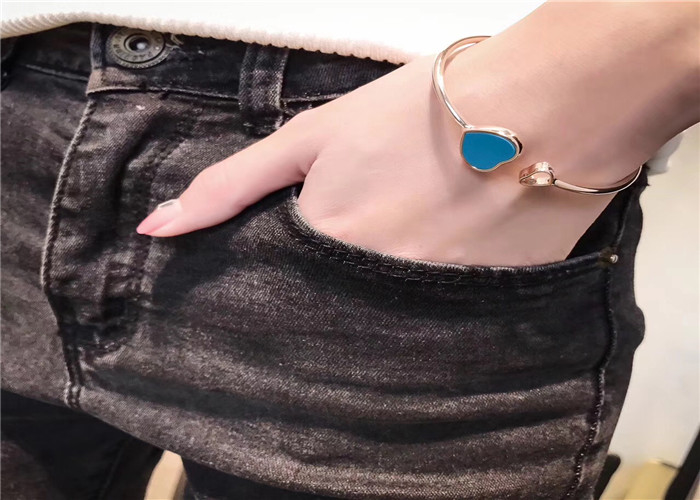 luxury jewelry brands list Elegant Chopard Jewelry , 18K Gold Chopard Happy Hearts Bracelet