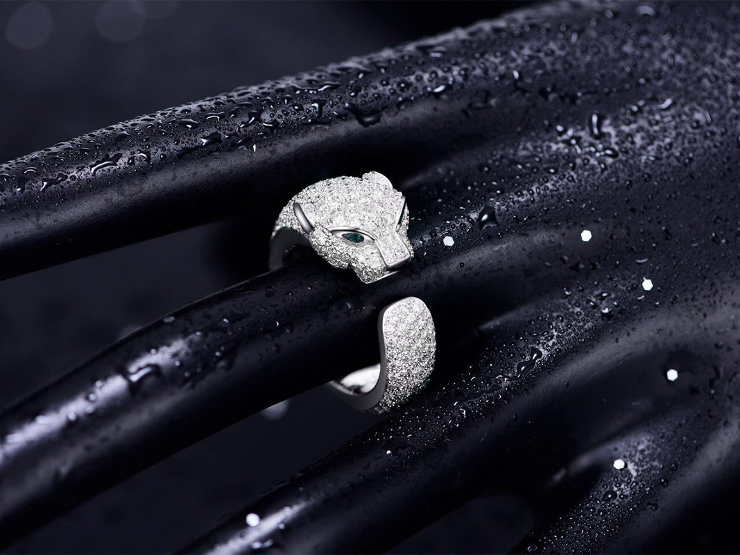 Luxurious 18K Gold Diamond Ring with High Web Security 403 Forbidden Error Response and Access Restriction